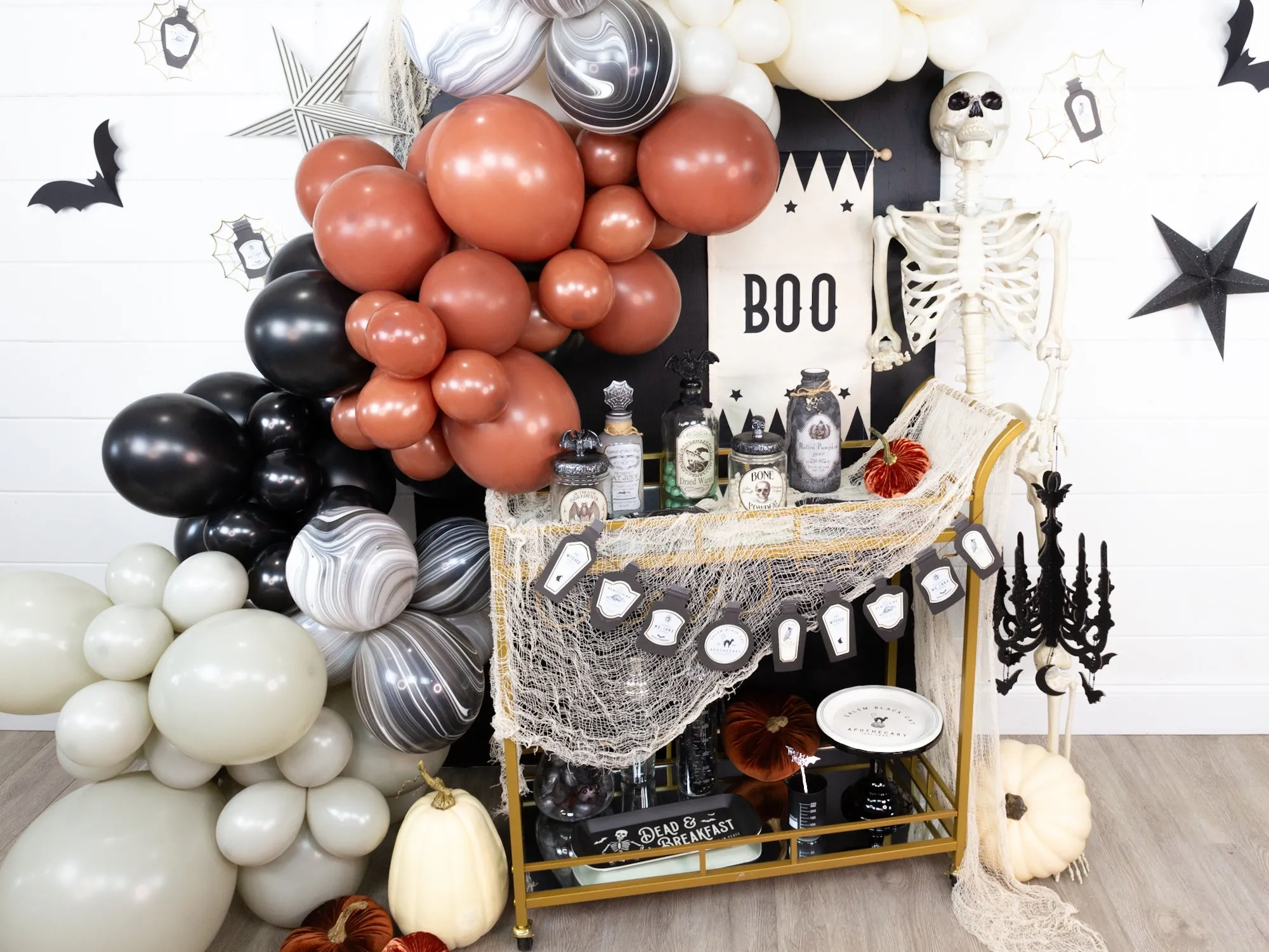 3D Black Glitter Hanging Chandelier 1ct