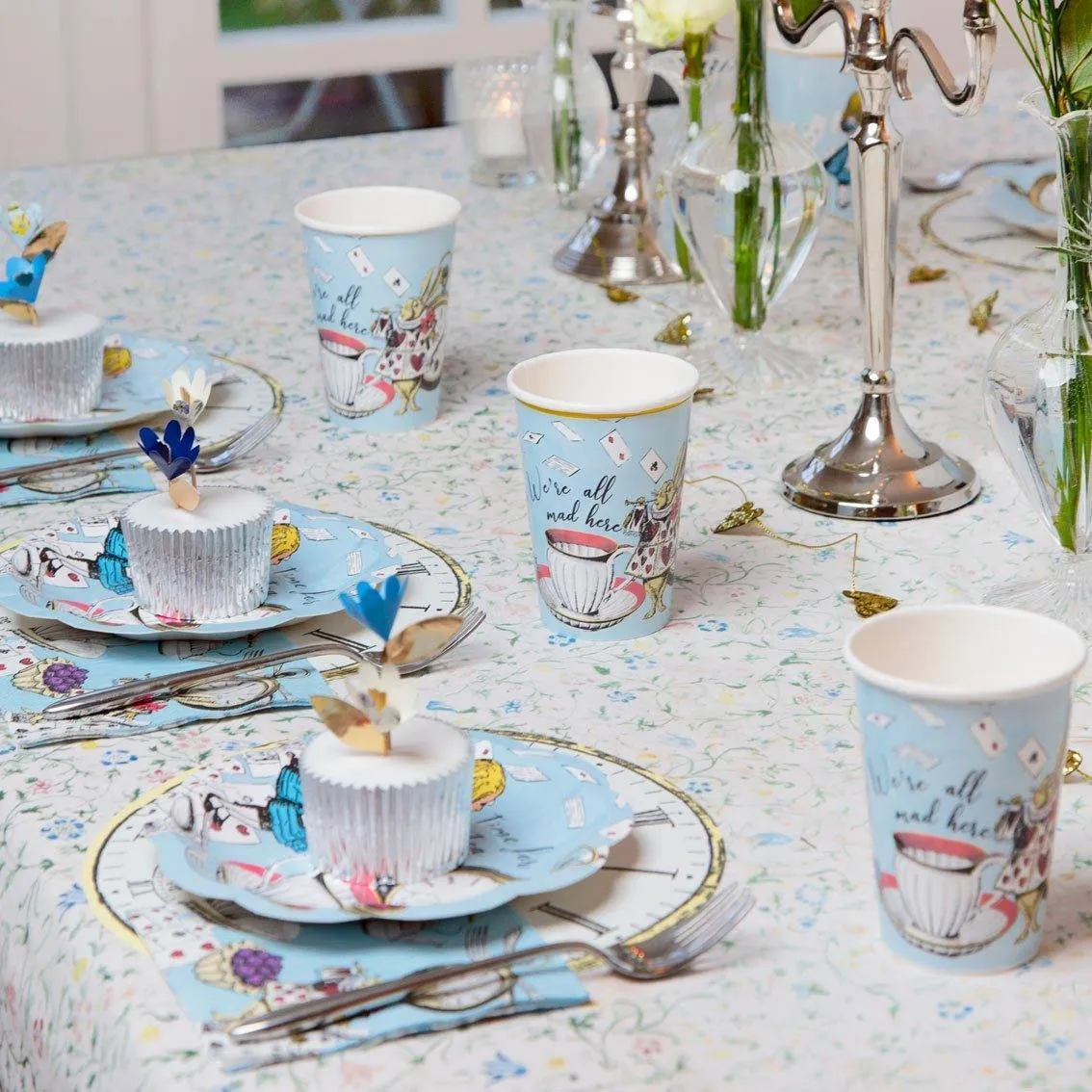 Alice in Wonderland Paper Cups 8ct