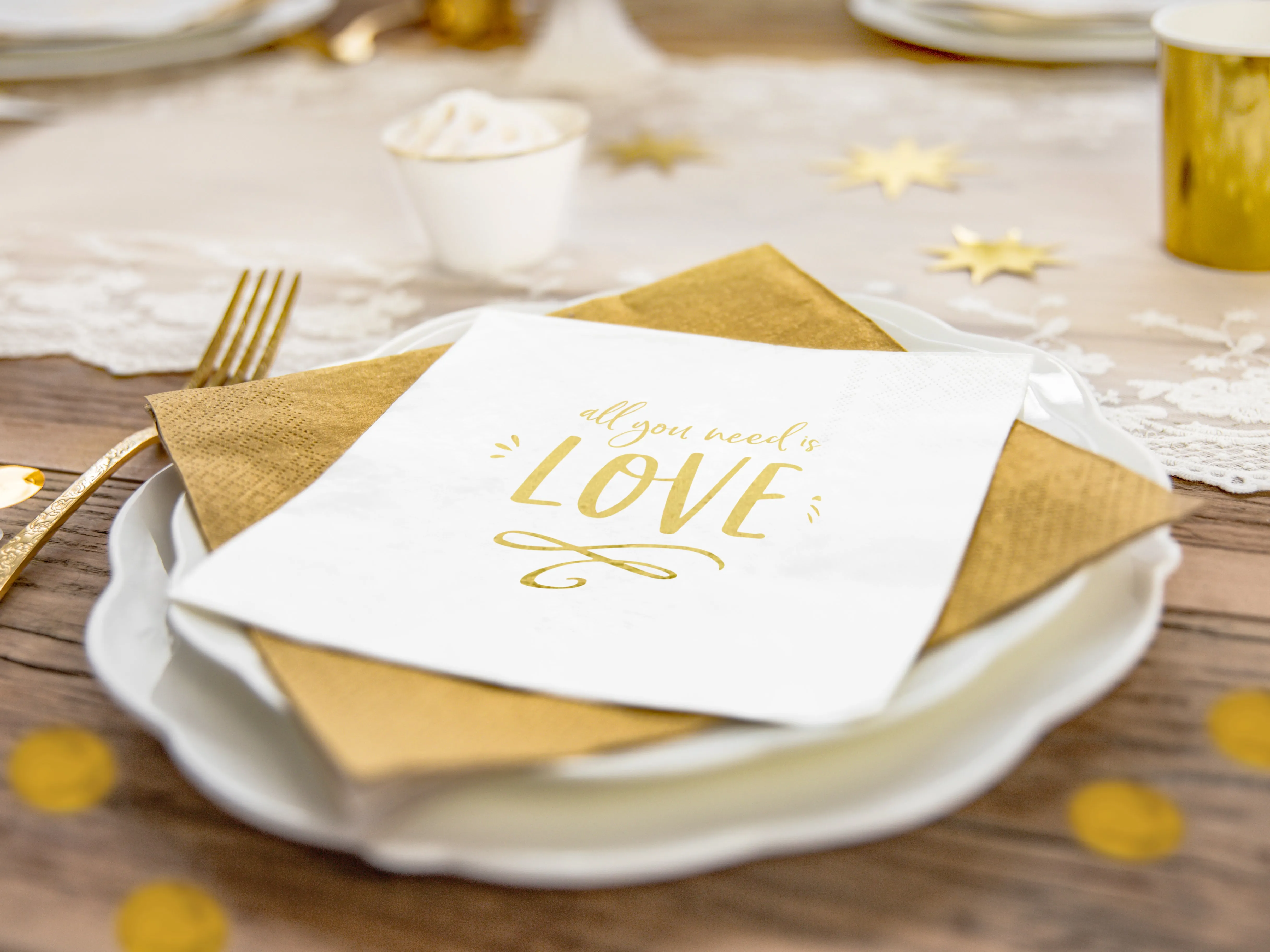 All You Need is Love Napkins 20ct