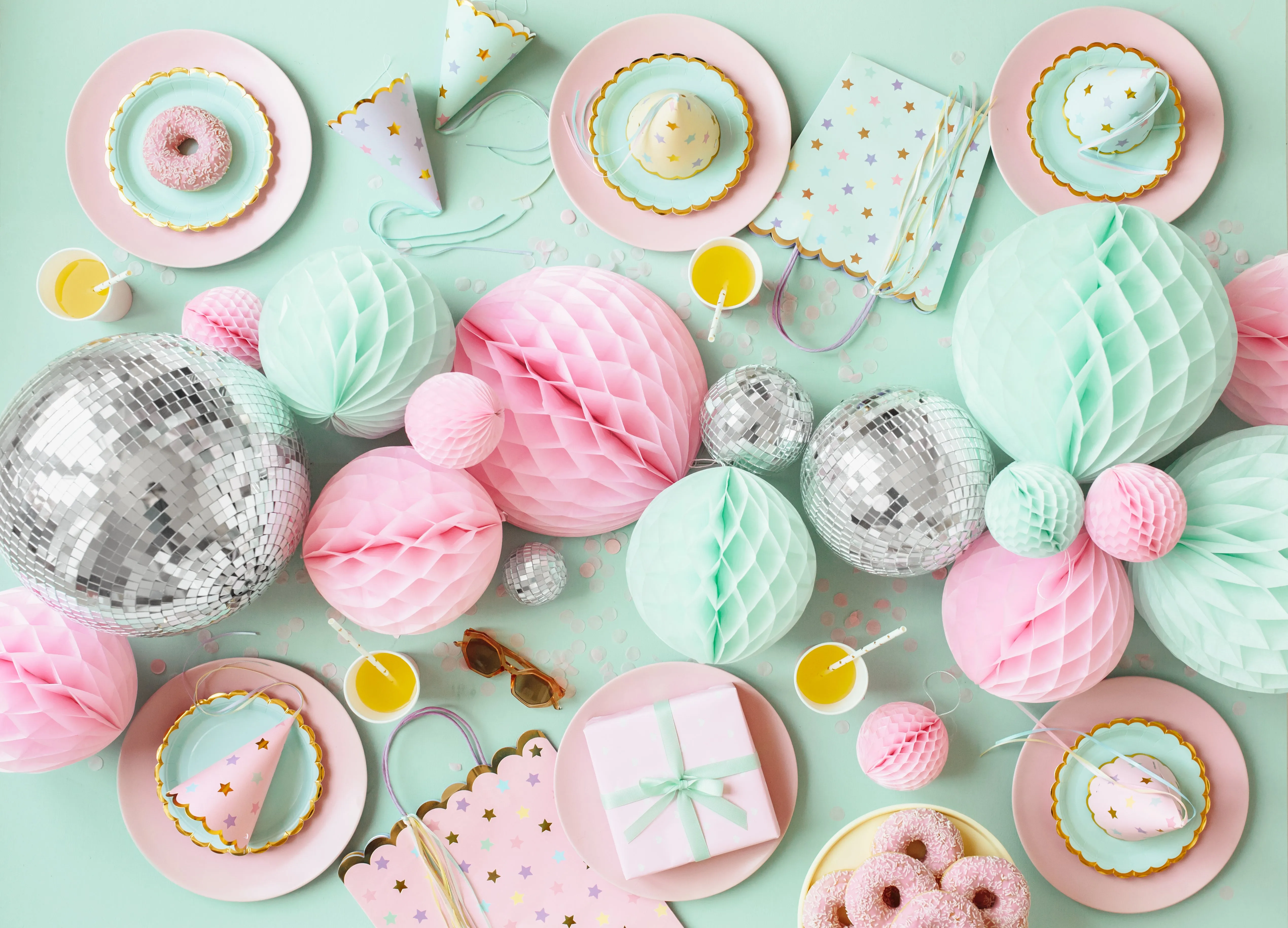 Assorted Pastel Star Party Hats 6ct