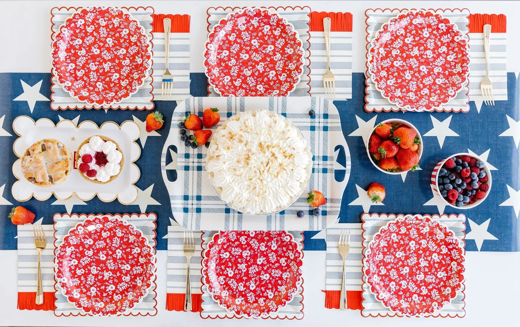Blue Star Paper Table Runner 10ft