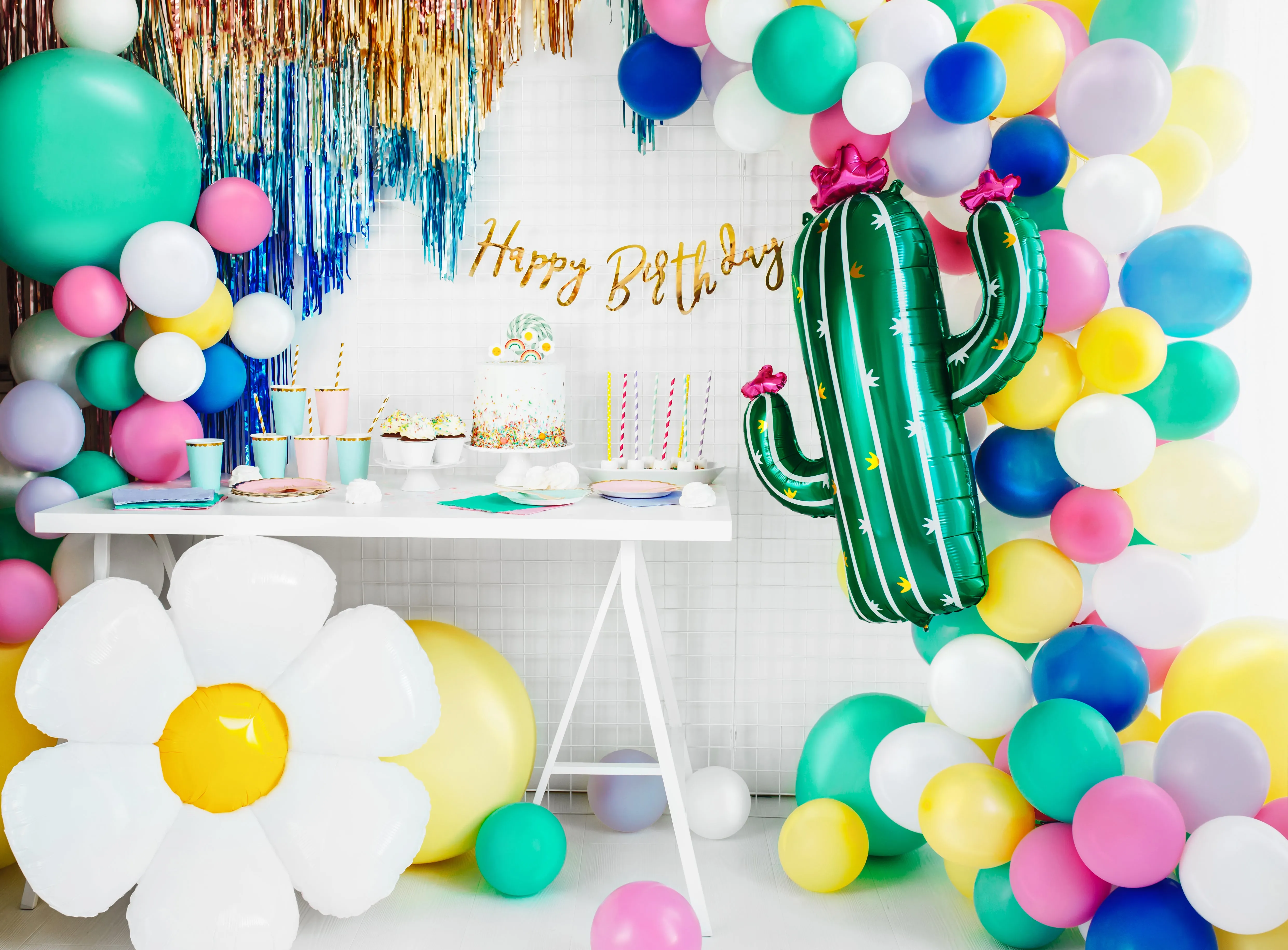 Cactus Balloon 32.5in