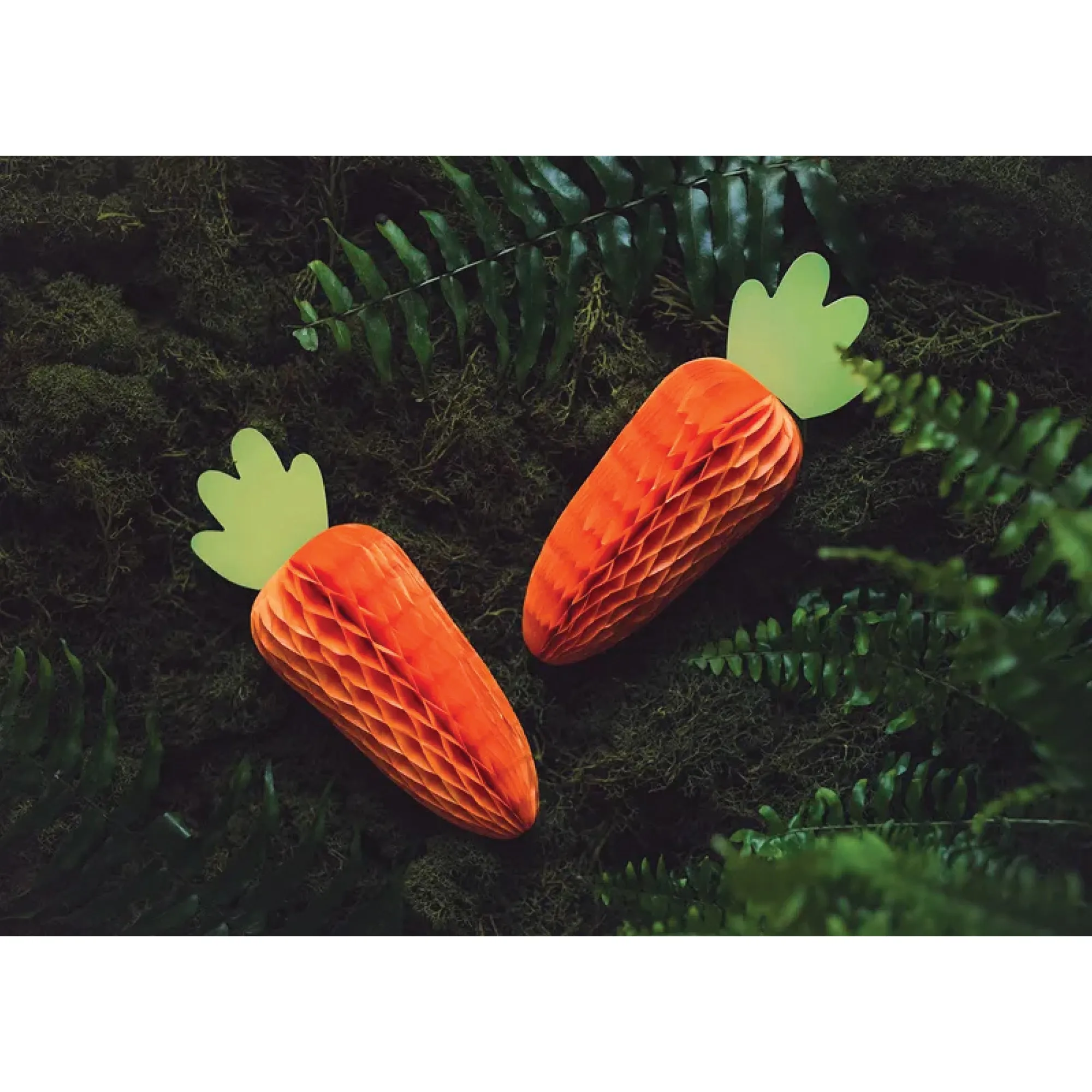 Carrot Honeycomb Decoration 7in