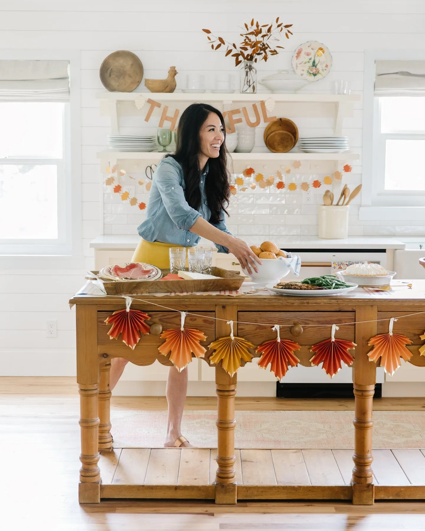 Fall Foliage Leaf Fan Garland
