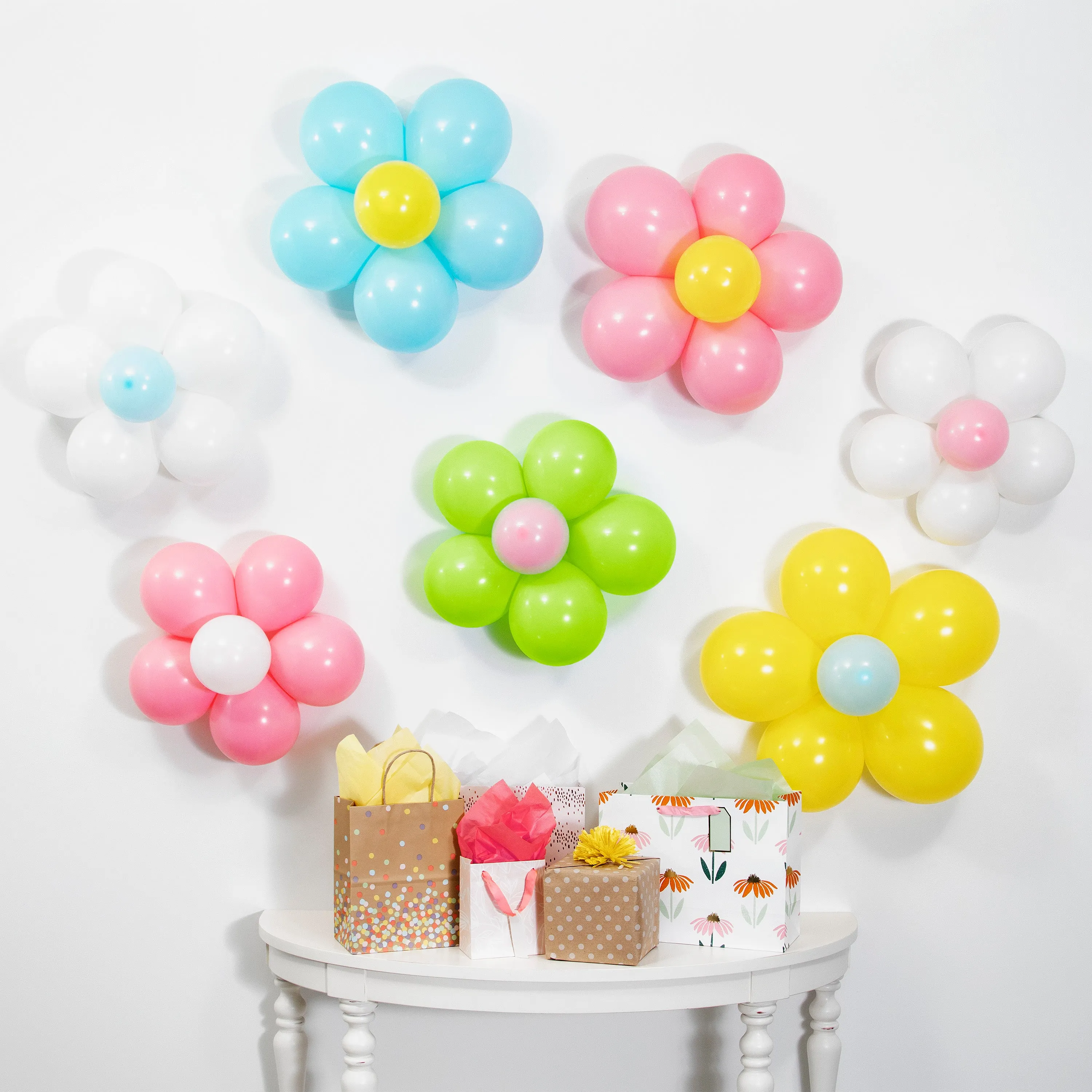 Flower Power Balloon Kit 7ct