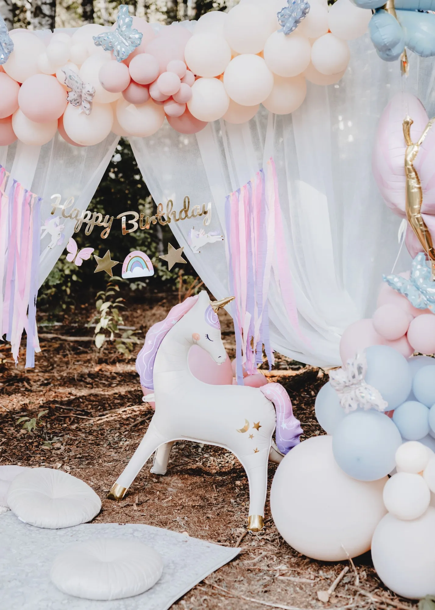 Giant Standing Magical Unicorn Balloon 37.5in