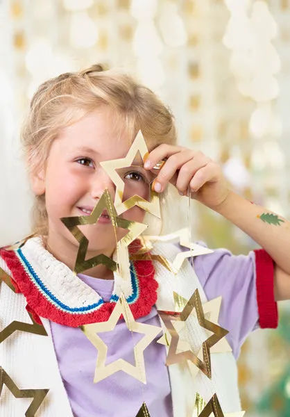 Gold Foil Stars Garland 10ft