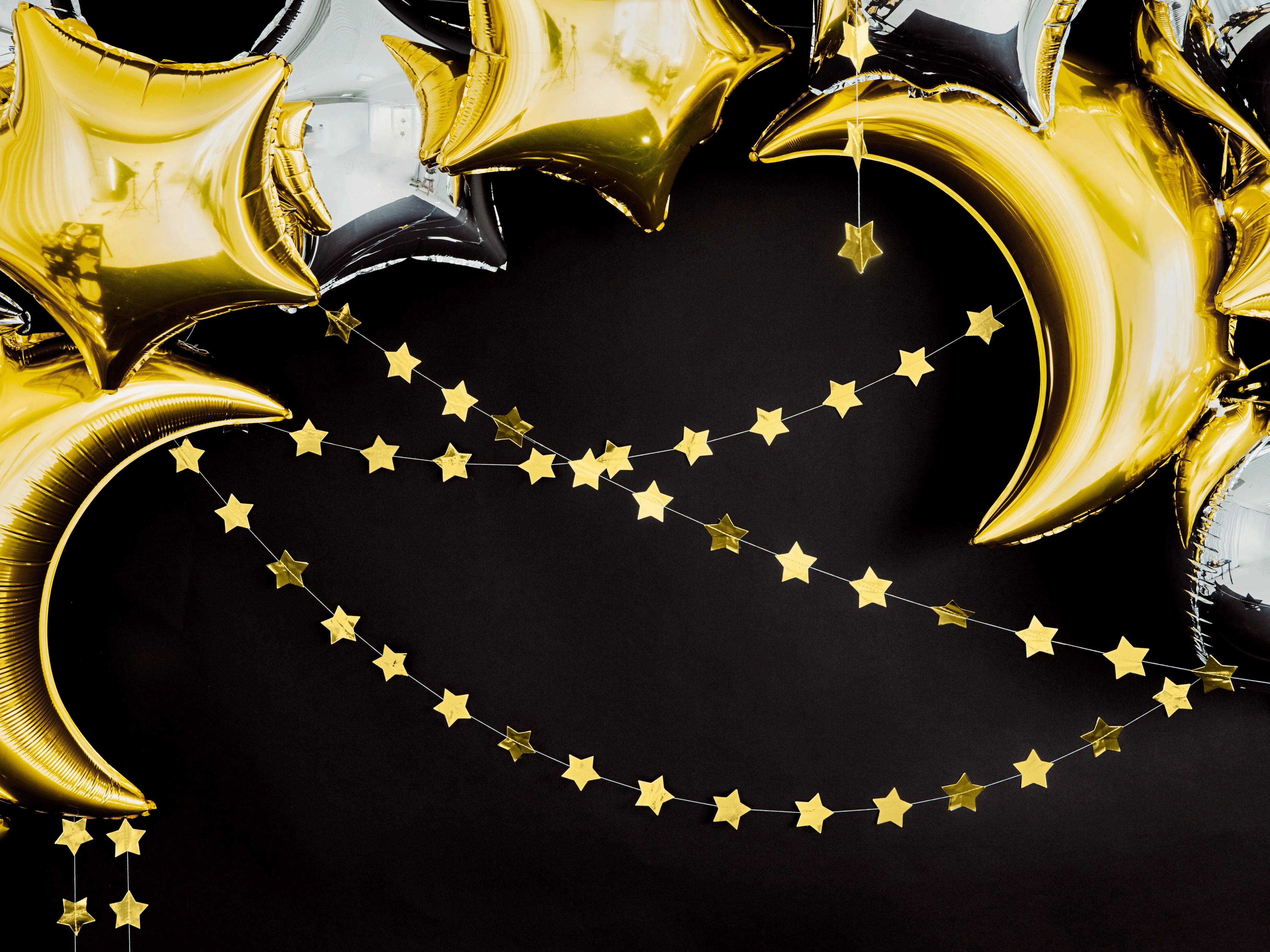 Gold Star Garland 12'