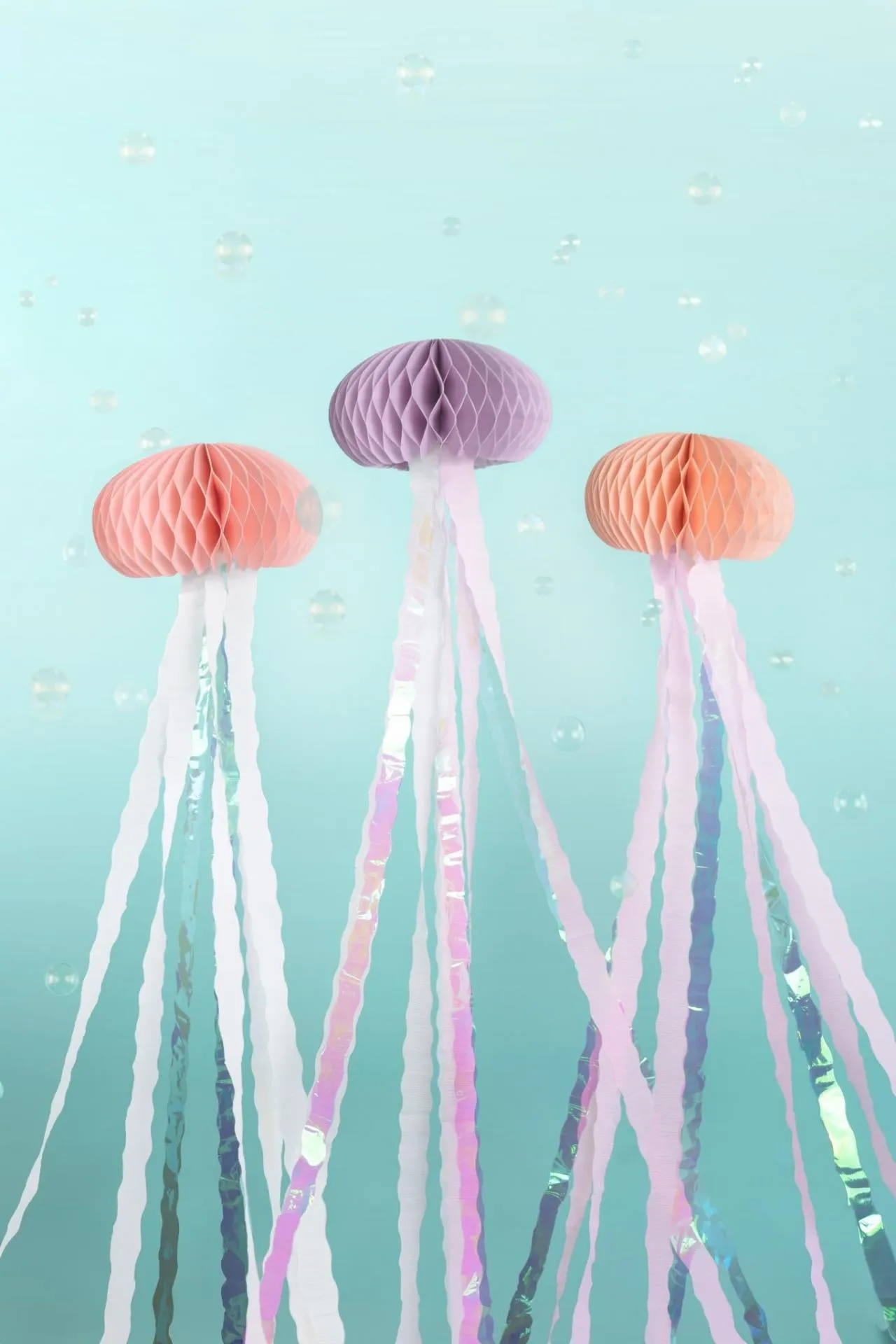 Iridescent Jellyfish Hanging Decorations 3ct