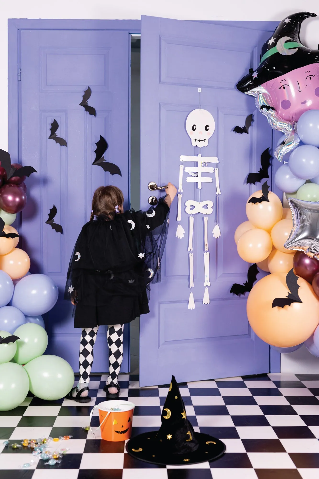 Jointed Skeleton Hanging Paper Decoration
