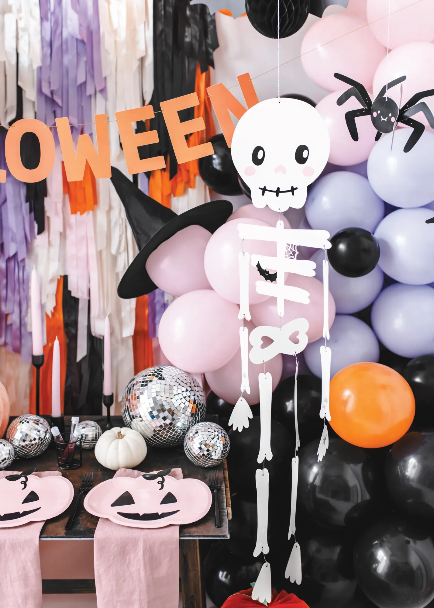 Jointed Skeleton Hanging Paper Decoration