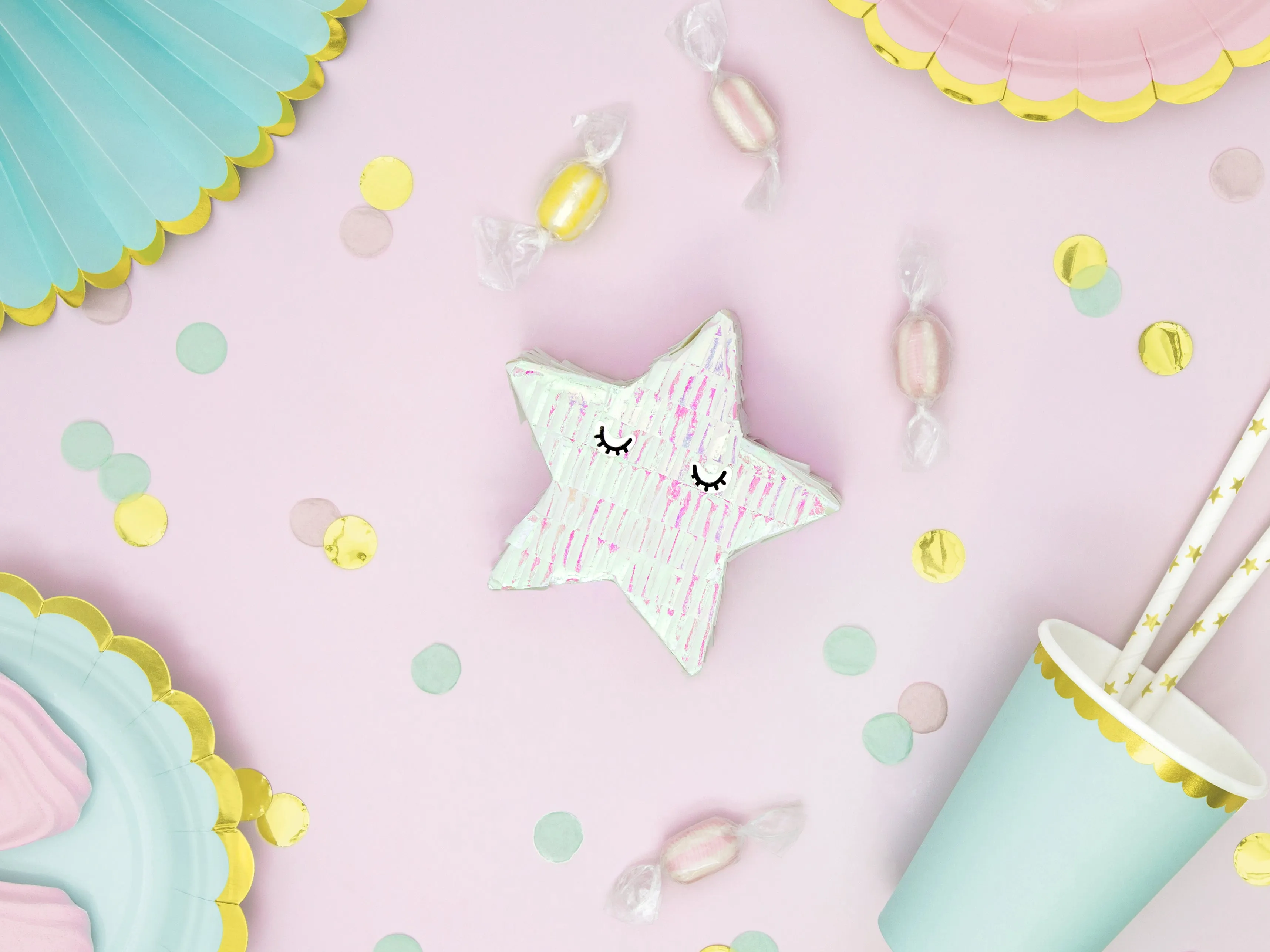 Mini Iridescent Star Piata Party Favor