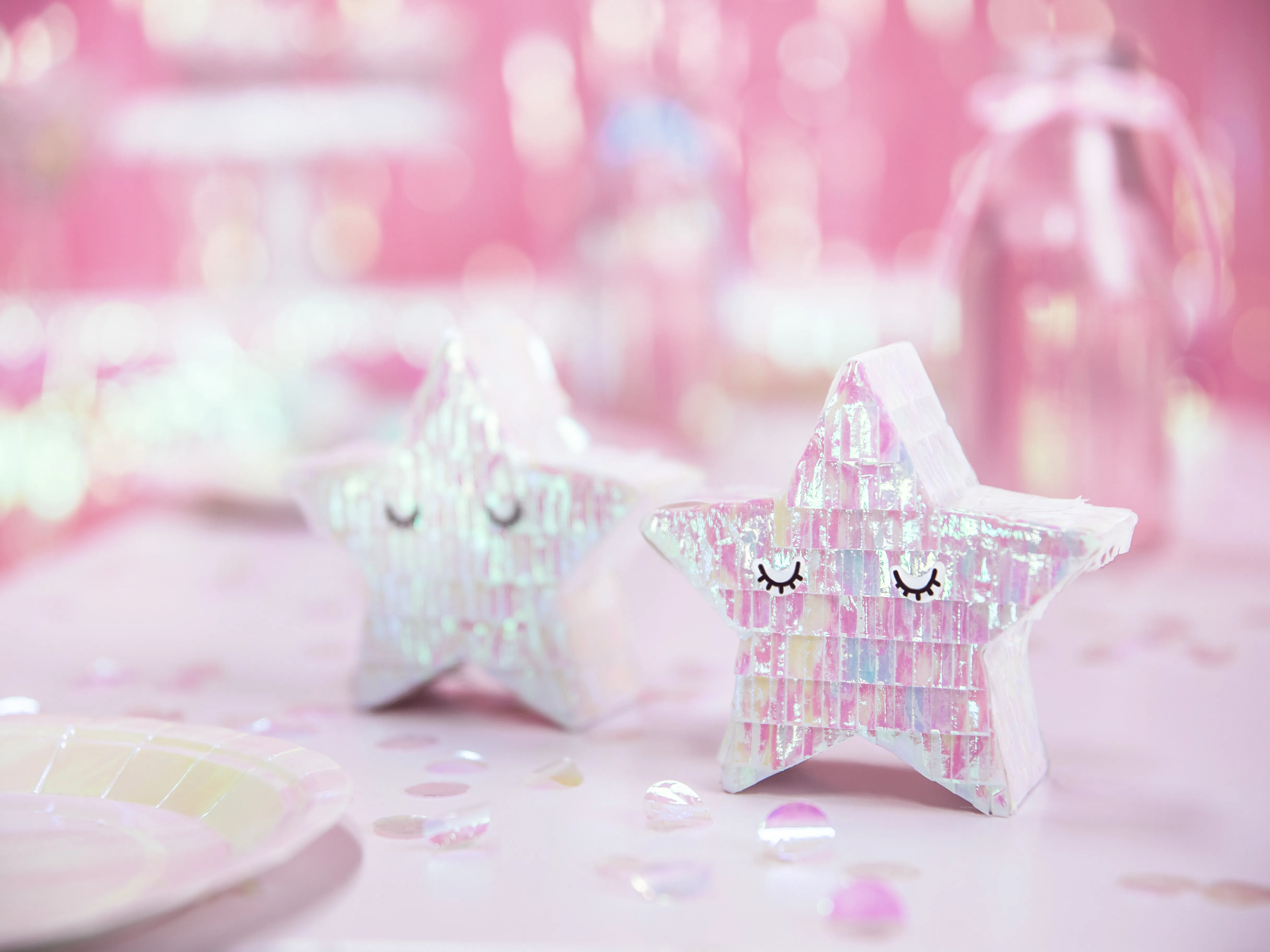Mini Iridescent Star Piata Party Favor