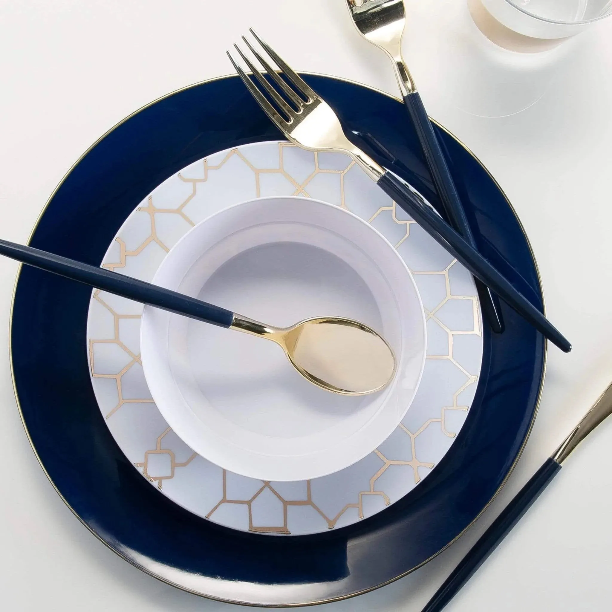 Navy & Gold Rim Plastic Dinner Plates 10ct