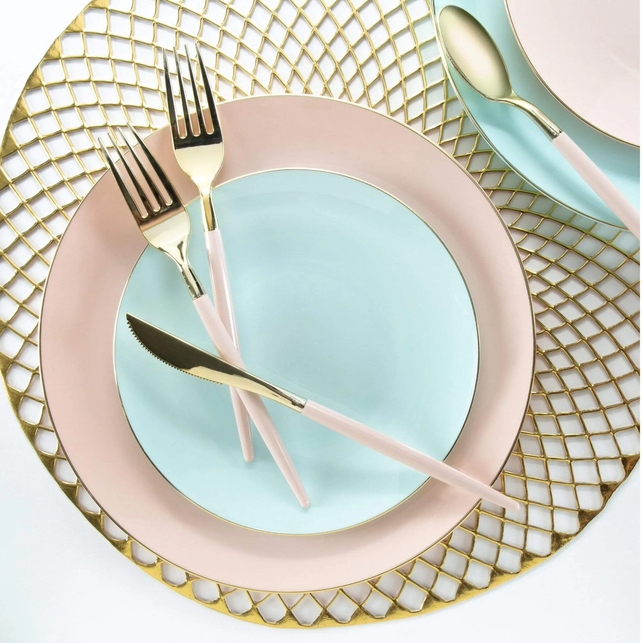 Pale Pink & Gold Rim Plastic Dinner Plates 10ct