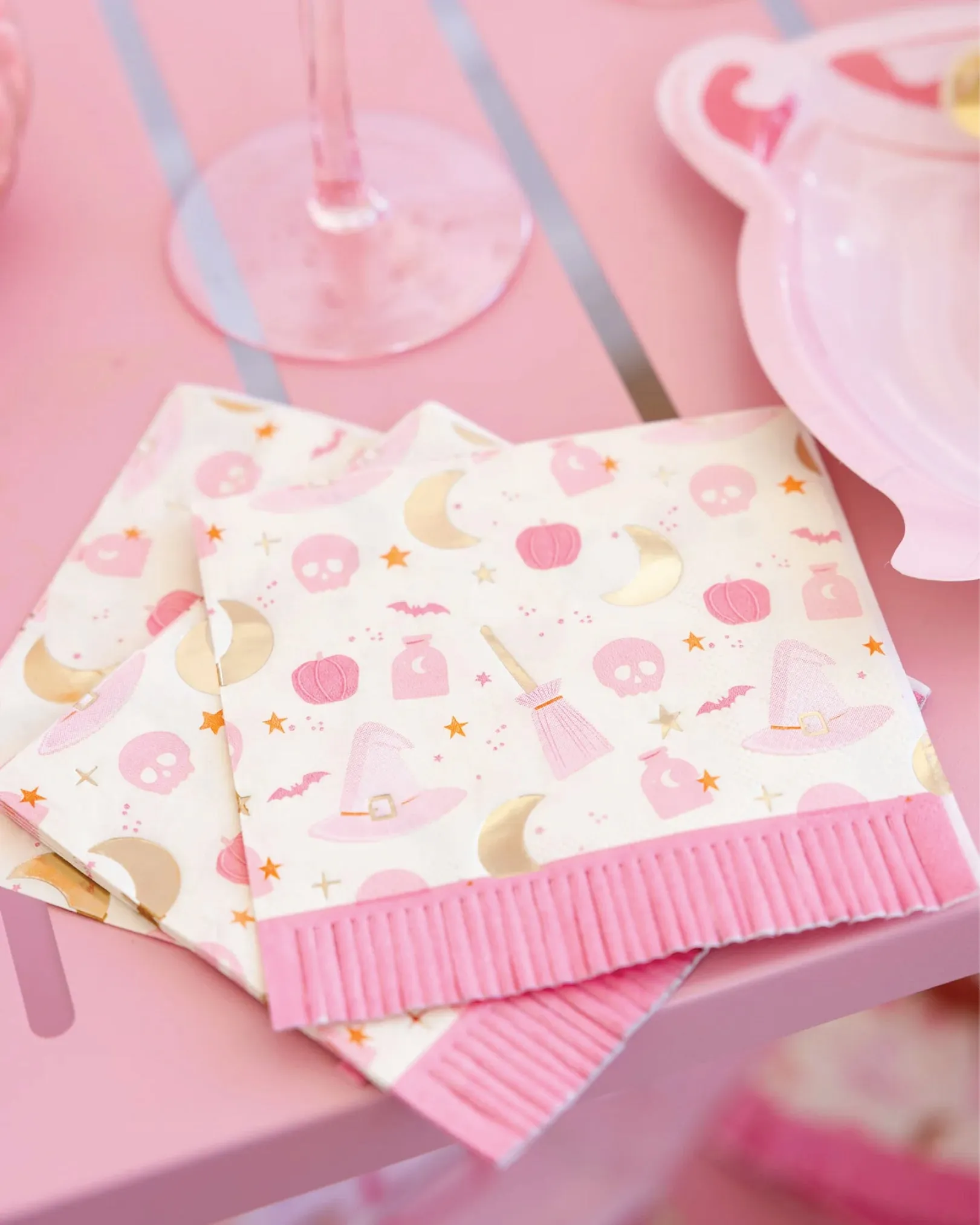 Pink Hocus Pocus Fringe Dessert Napkins 18ct