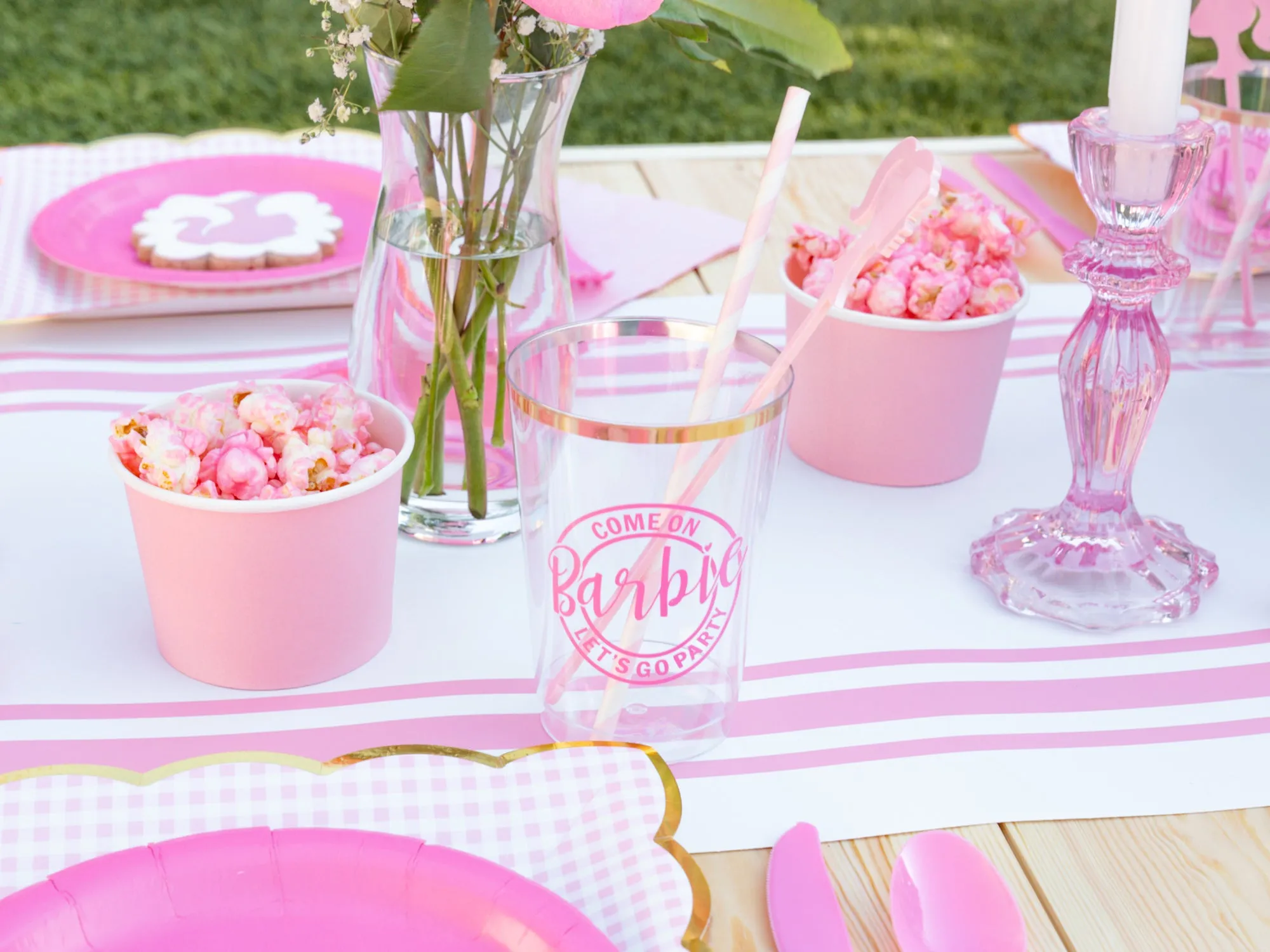 Pink Treat Cups 8ct