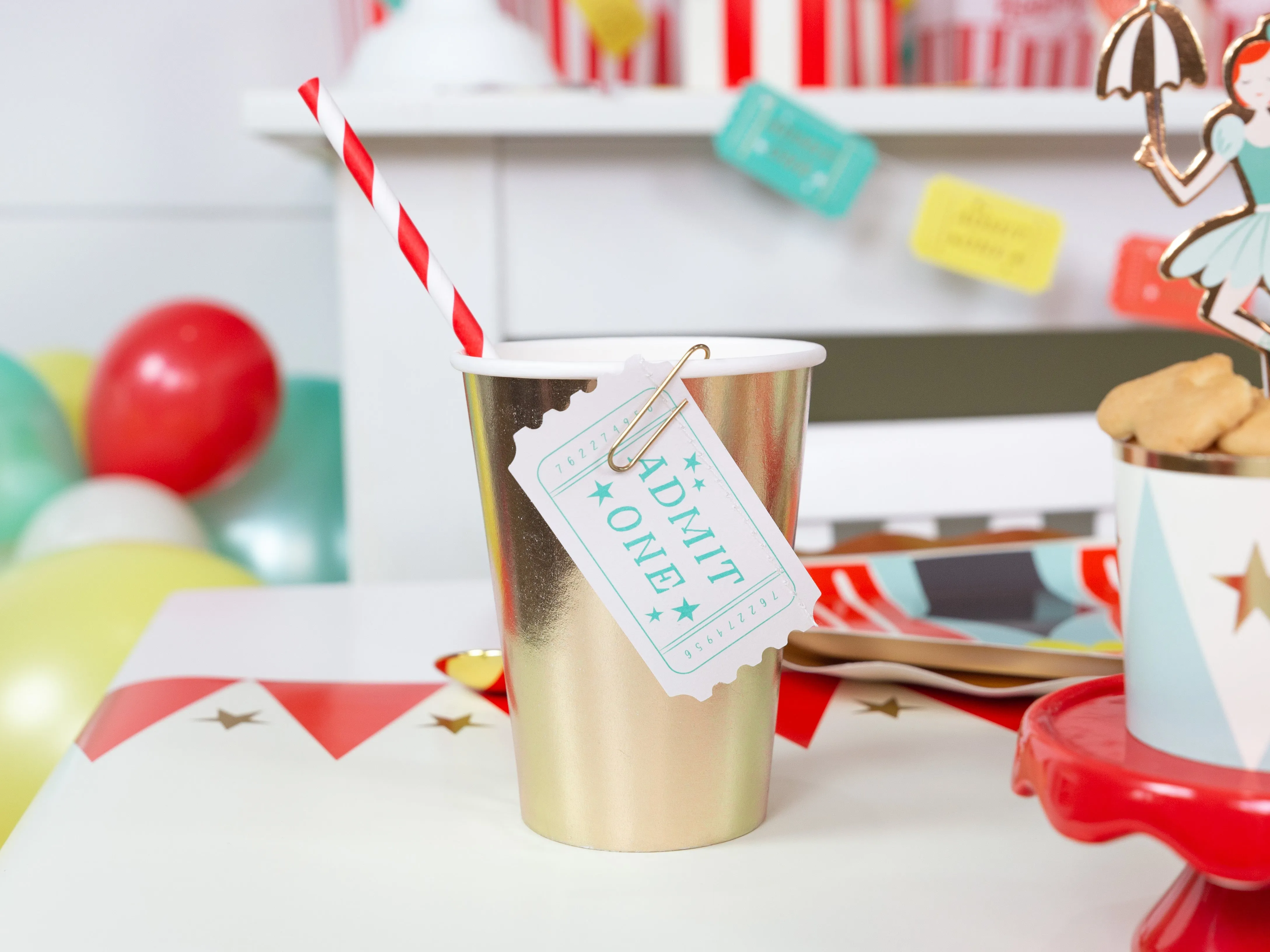 Red Striped Paper Straws 10ct