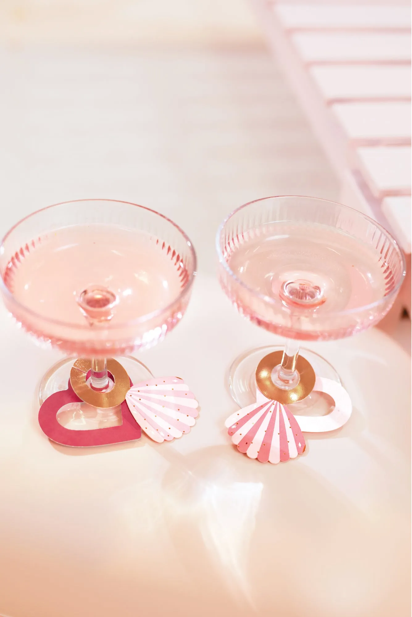 Seashell & Swimsuit Bride Drink Tags 10ct