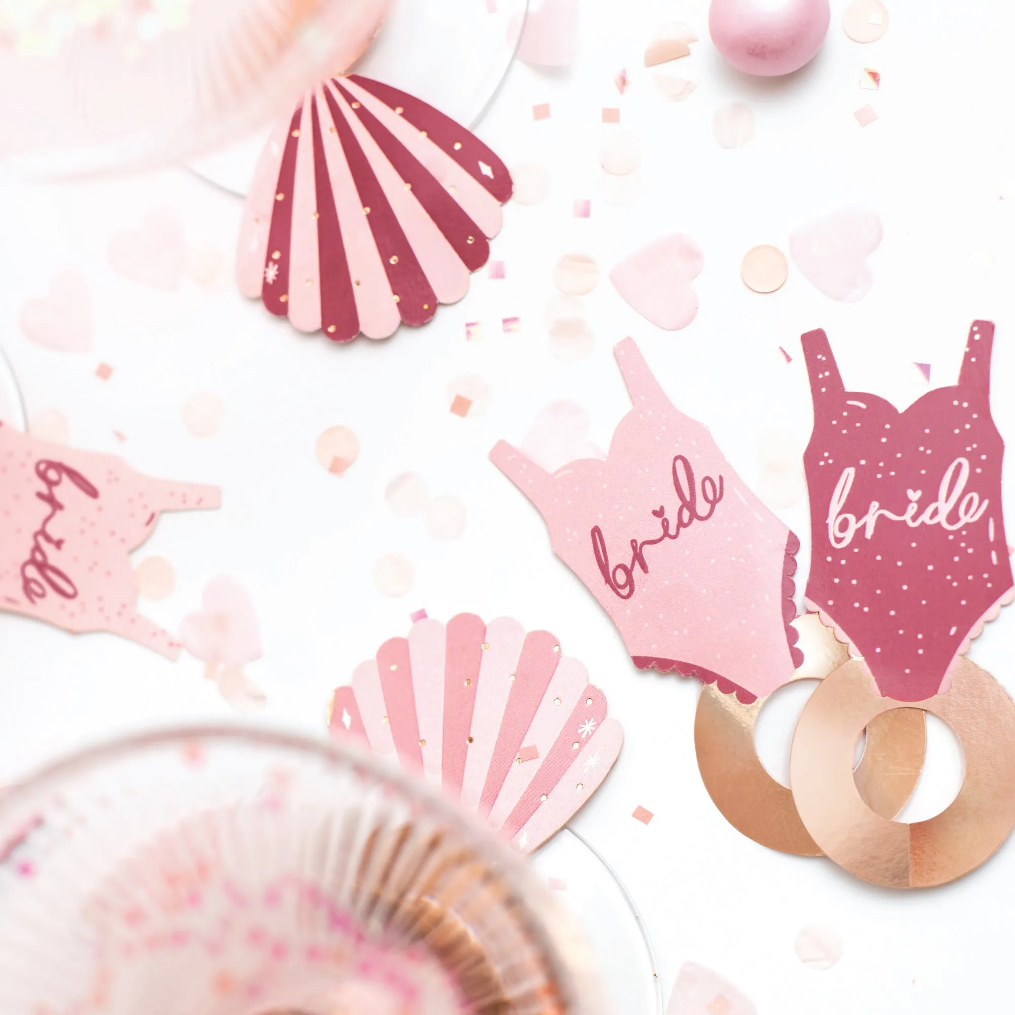 Seashell & Swimsuit Bride Drink Tags 10ct