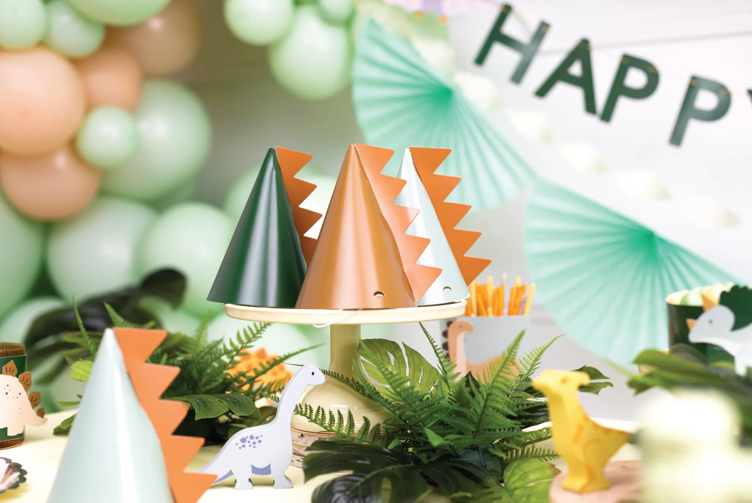 Spiked Dinosaur Party Hats 6ct