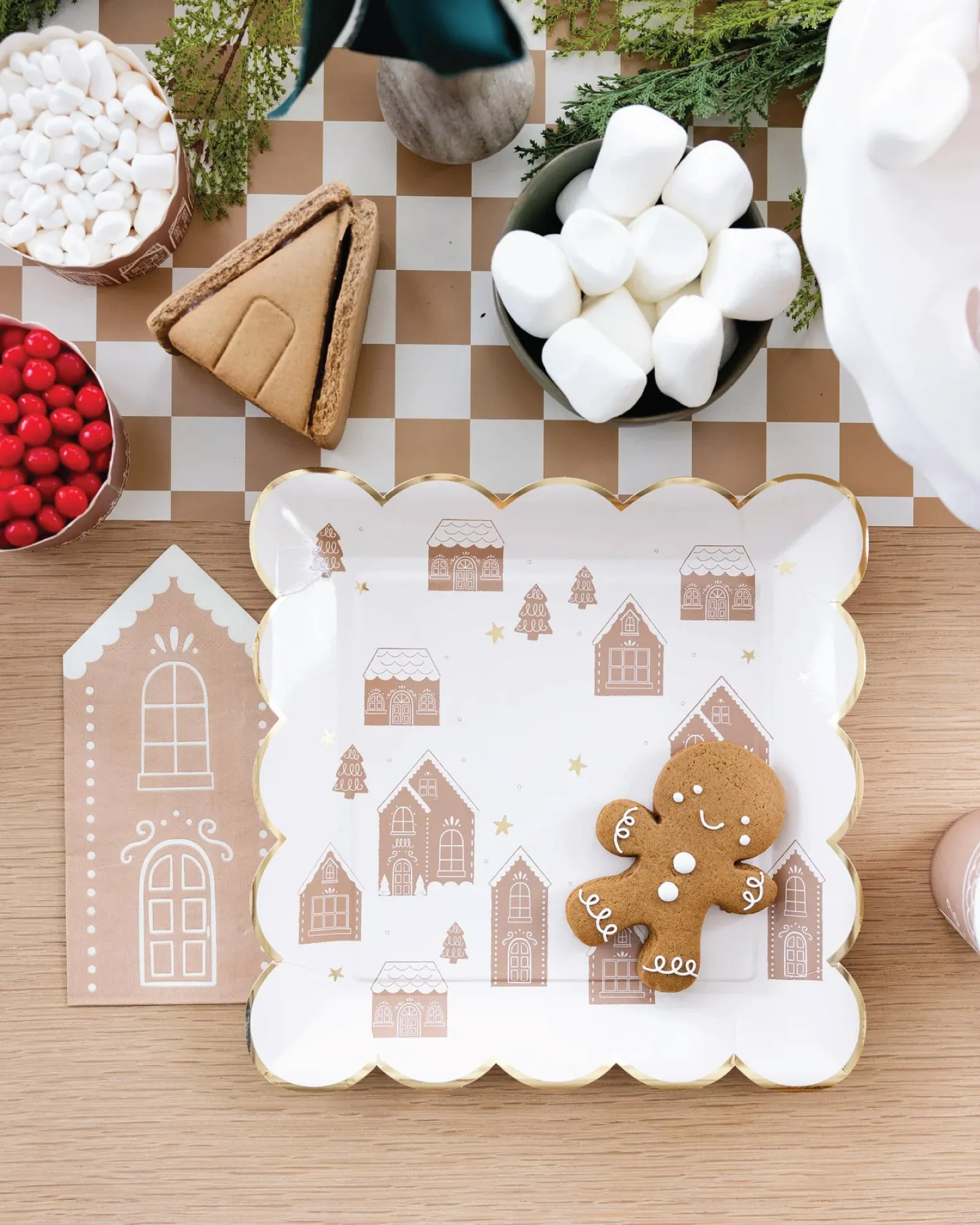 Tall Gingerbread House Paper Guest Napkins 24ct