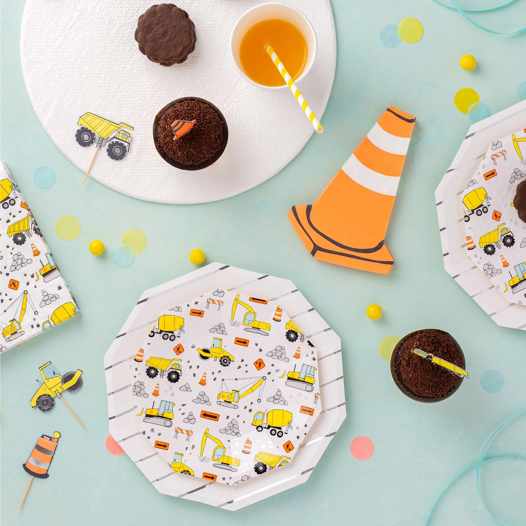 Under Construction Cupcake Kit 24ct